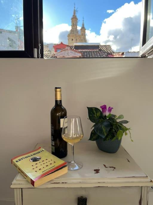 Old Town Loft - Cathedral Views. Daire Logroño Dış mekan fotoğraf